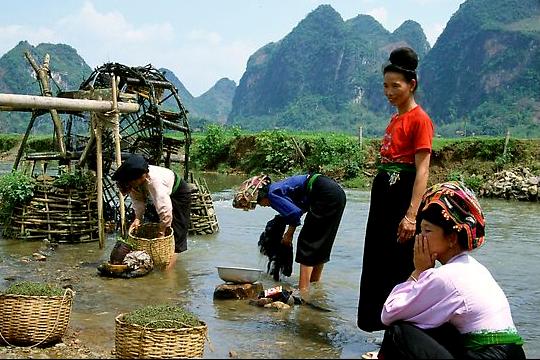 du lich mai chau ban lac